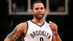 Deron Williams of the Brooklyn Nets claims to see a UFO during Hurricane Sandy