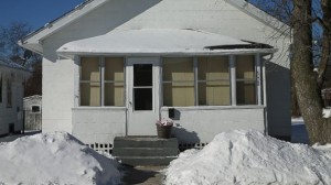 Zak Bagans of Ghost Adventures buys an allegedly demonic haunted house in Gary, Indiana. 