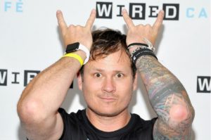 Tom DeLonge is helping the government look for ufos